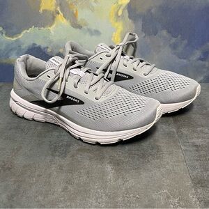 Brooks Signal 3 Women's Gray Running Shoes Size 10B